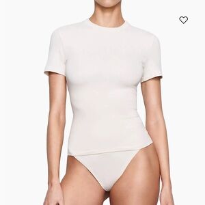 SKIMS Cotton Jersey T-Shirt - Marble S